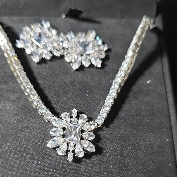 Badgley Mischka Silver Necklace and Earring Set - Picture 2 of 2